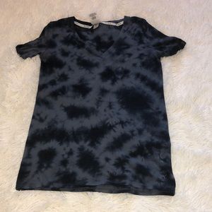 PINK VS black and gray tie dye size XS tee